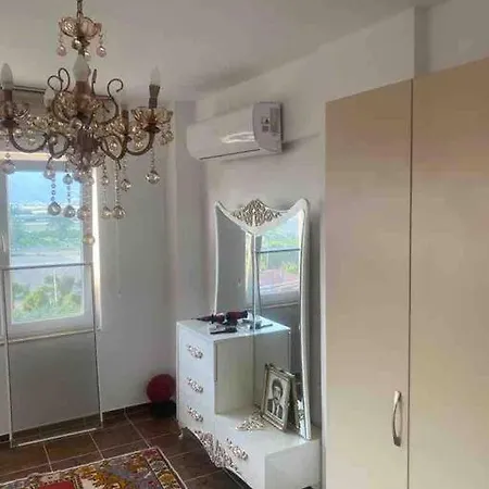 Gemütliche Mit Pool, Extravagant, Luxuriös