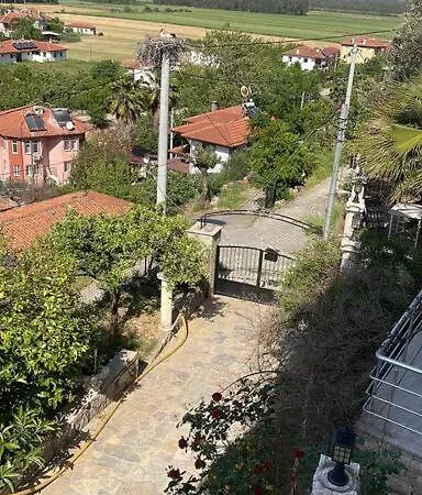 Gemuetliche Mit Pool, Extravagant, Luxurioes Ula