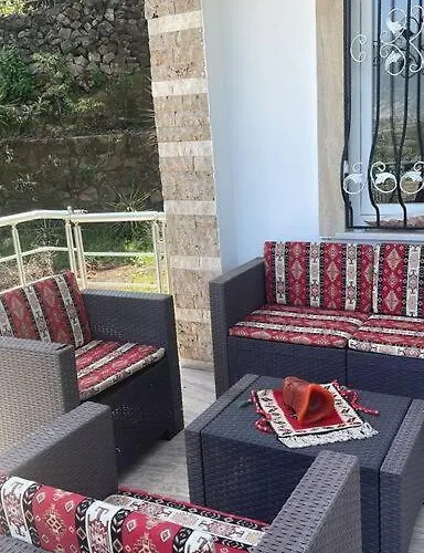 Вилла Gemuetliche Mit Pool, Extravagant, Luxurioes *