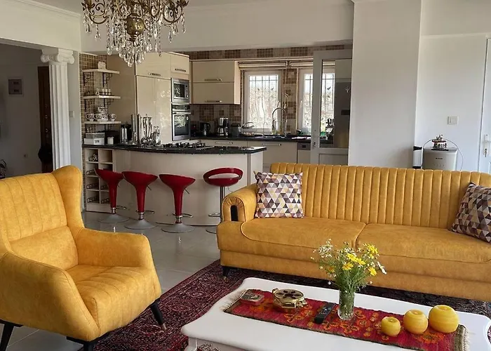 Gemuetliche Mit Pool, Extravagant, Luxurioes Ula