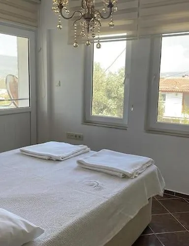 Gemuetliche Mit Pool, Extravagant, Luxurioes *