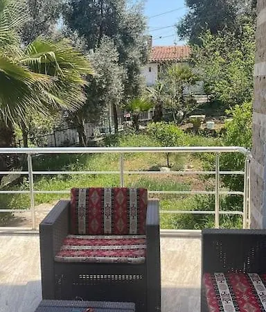 Gemuetliche Mit Pool, Extravagant, Luxurioes