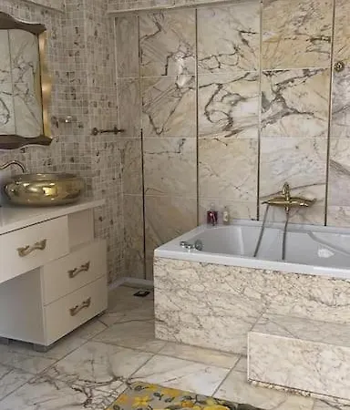 Gemuetliche Mit Pool, Extravagant, Luxurioes וילה Ula